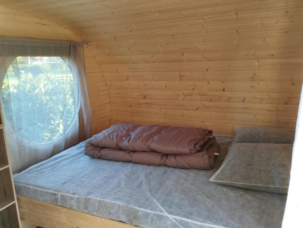 Camping Des Ribieres กงโฟลองส์ ภายนอก รูปภาพ