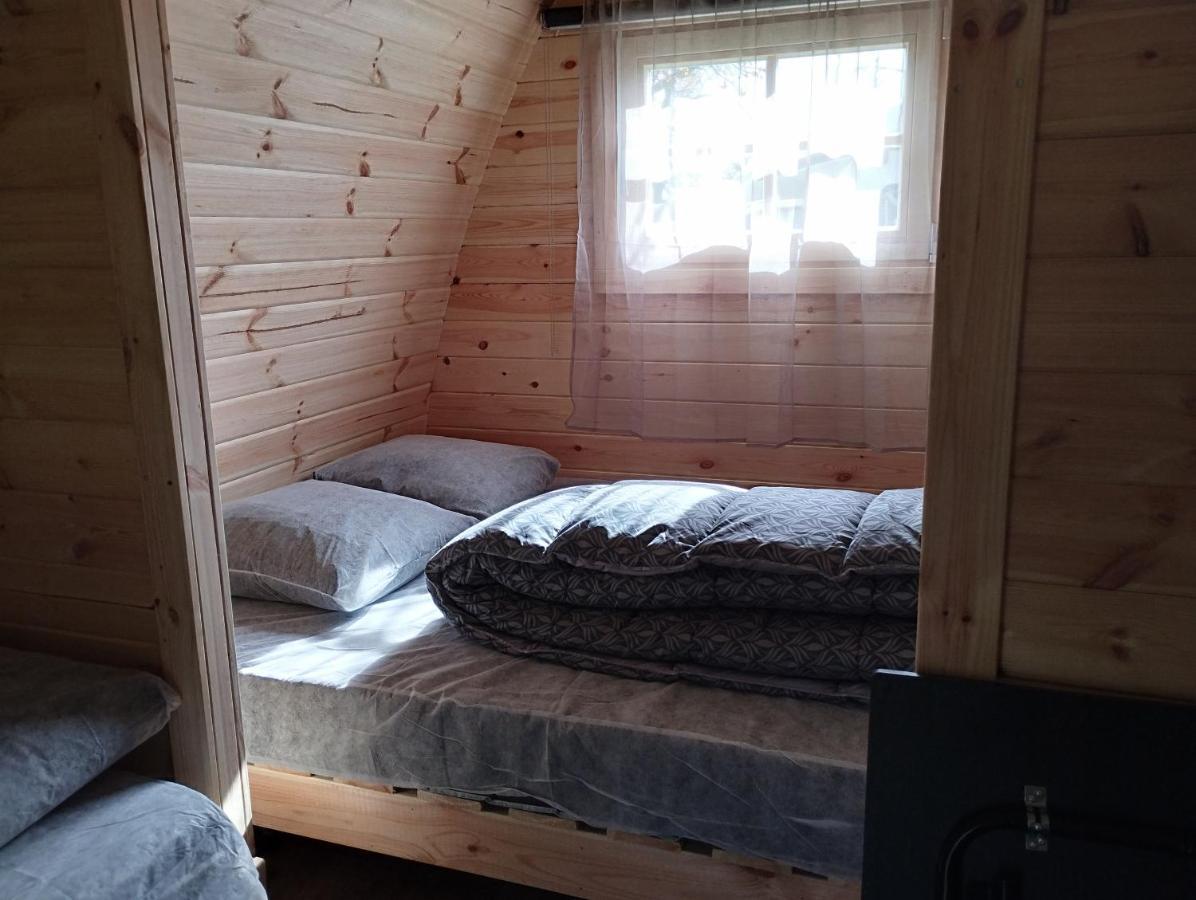 Camping Des Ribieres กงโฟลองส์ ภายนอก รูปภาพ