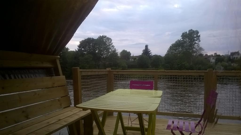 Camping Des Ribieres กงโฟลองส์ ภายนอก รูปภาพ