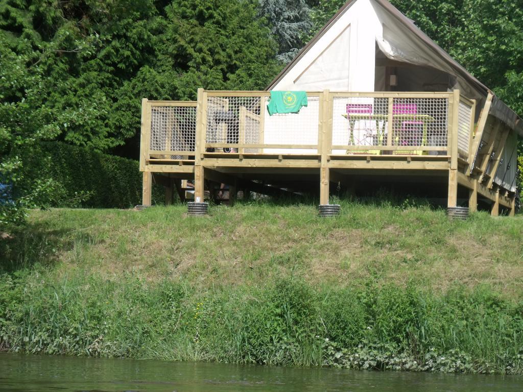 Camping Des Ribieres กงโฟลองส์ ภายนอก รูปภาพ