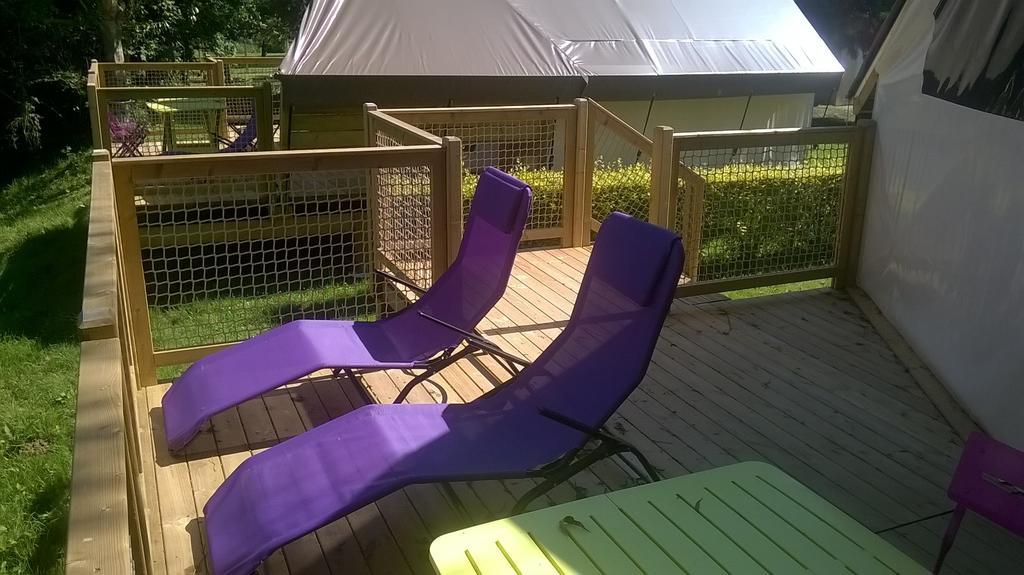 Camping Des Ribieres กงโฟลองส์ ภายนอก รูปภาพ