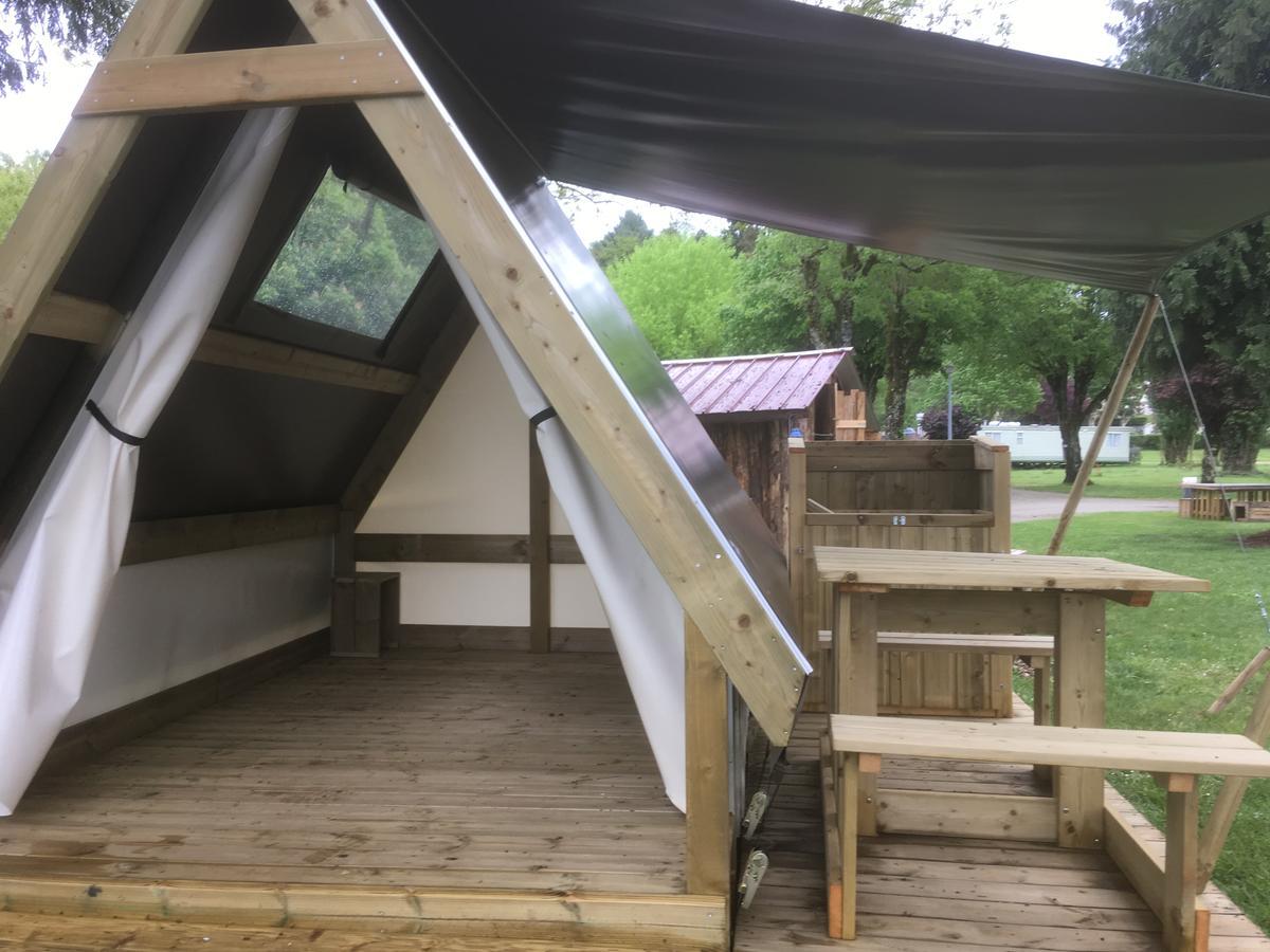 Camping Des Ribieres กงโฟลองส์ ภายนอก รูปภาพ