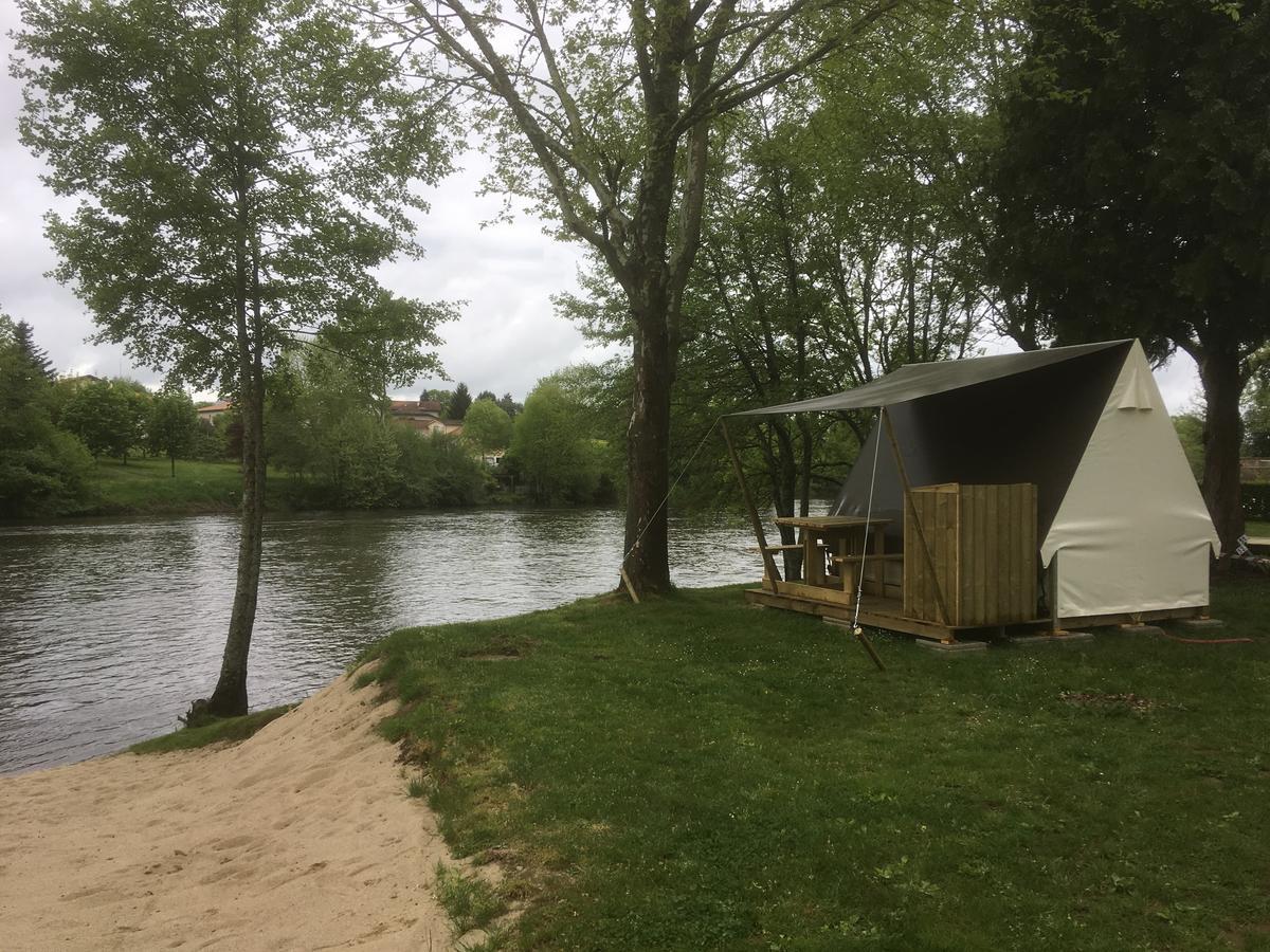Camping Des Ribieres กงโฟลองส์ ภายนอก รูปภาพ